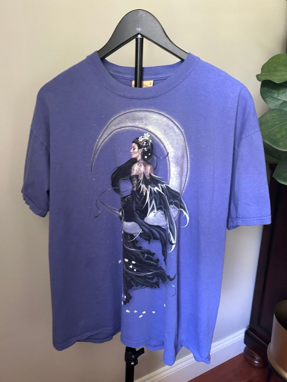The Mountain Solace Gothic Moon Fairy Graphic Tee Shirt Large Nene Thomas